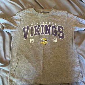 Minnesota Vikings tshirt